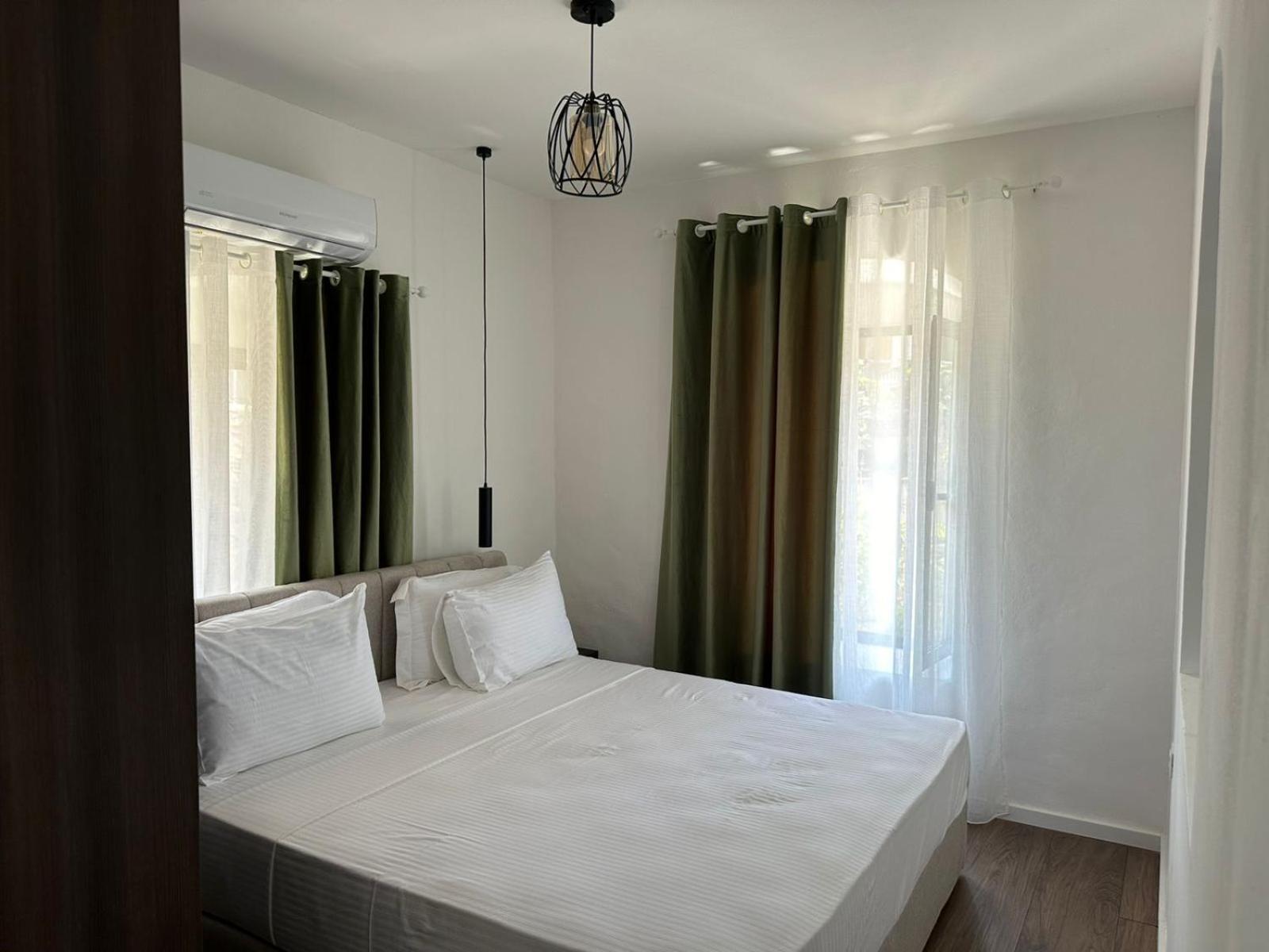 Mediteran Boutique Dhërmi