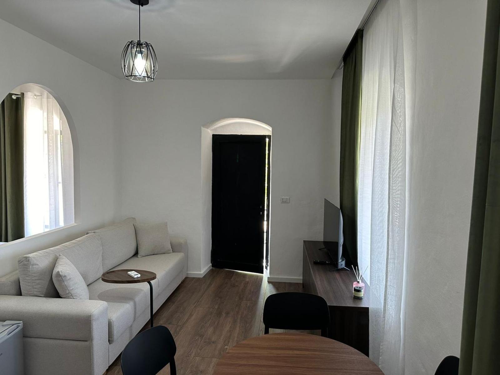 Mediteran Boutique
